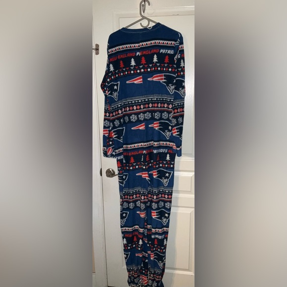 Adult Onesie - Picture 4 of 5